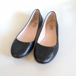 Miz Mooz Phaedra Ballet Flat Black Embossed 8.5